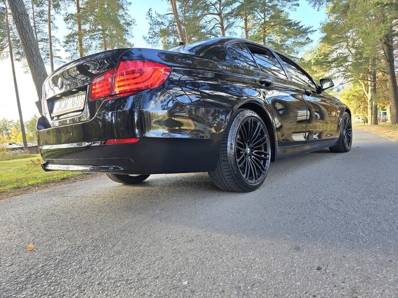 Photo 13 - Bmw 530 2010 y Sedan