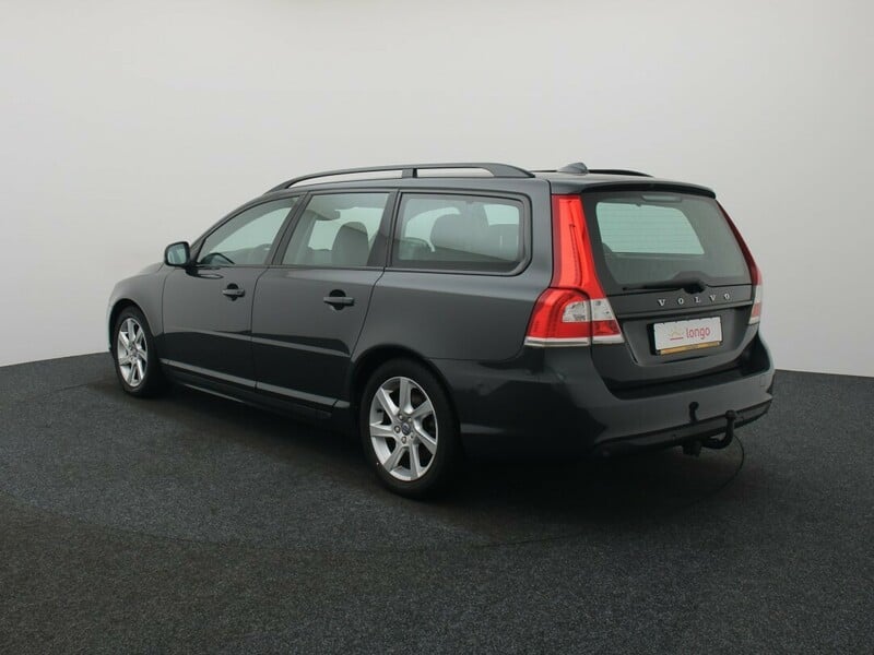 Фотография 7 - Volvo V70 2015 г Универсал