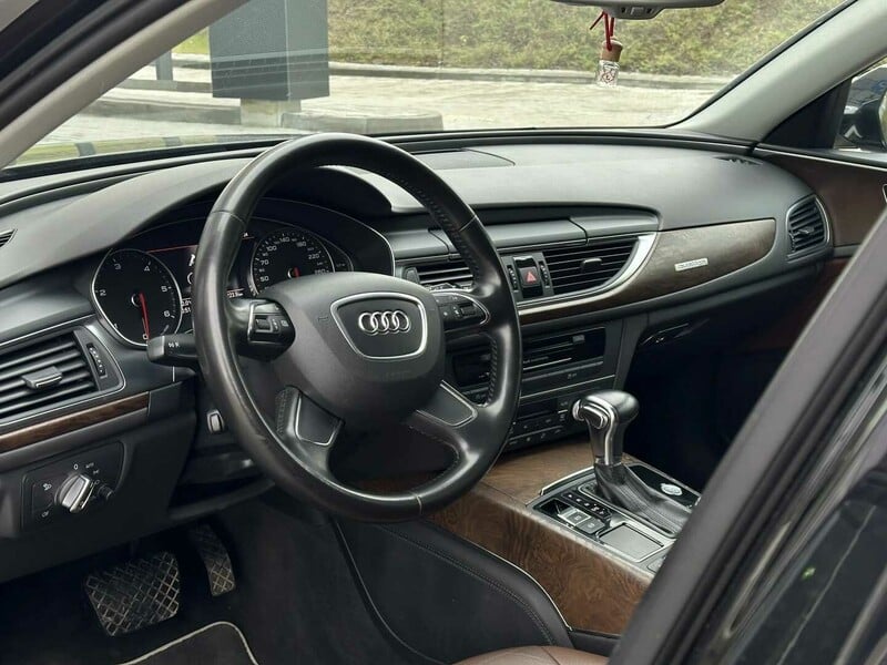 Фотография 7 - Audi A6 2013 г Универсал