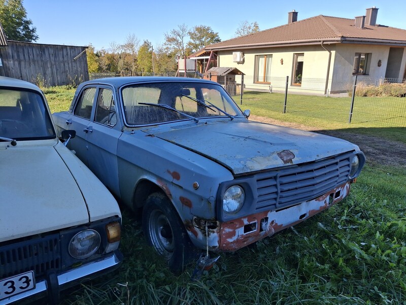 Photo 3 - Gaz 24 1985 y Sedan