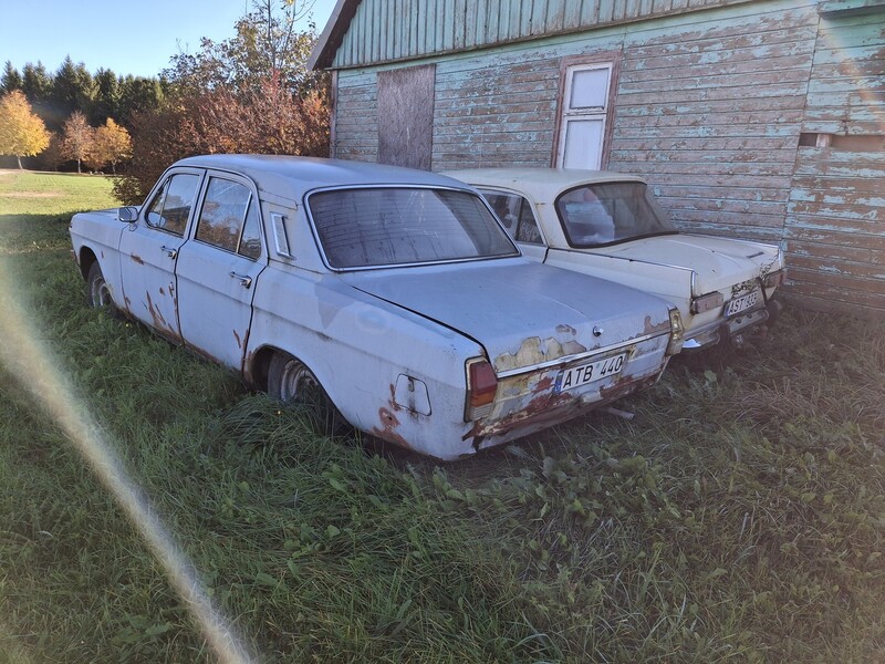 Photo 5 - Gaz 24 1985 y Sedan