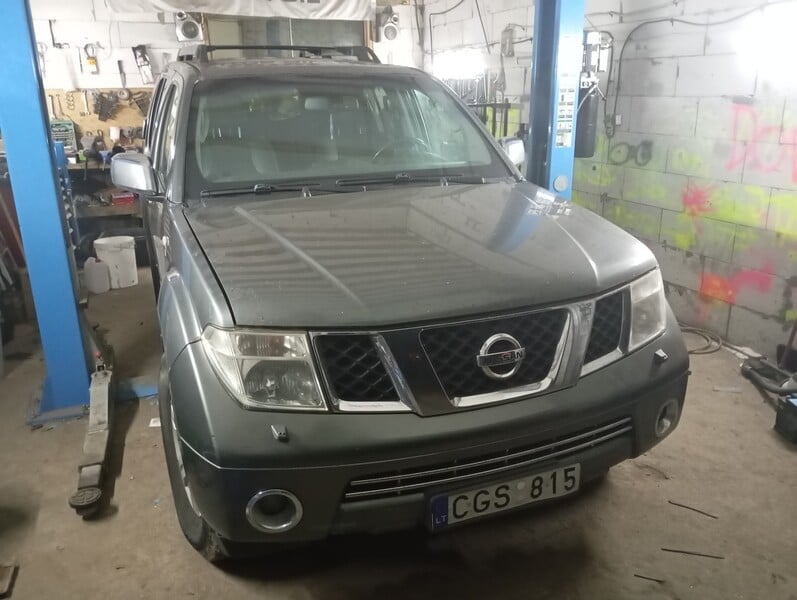 Nissan Pathfinder 814 2008 m