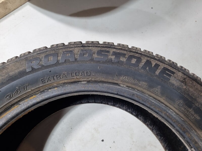 Фотография 14 - Roadstone dygliuotos R16 зимние шины для автомобилей