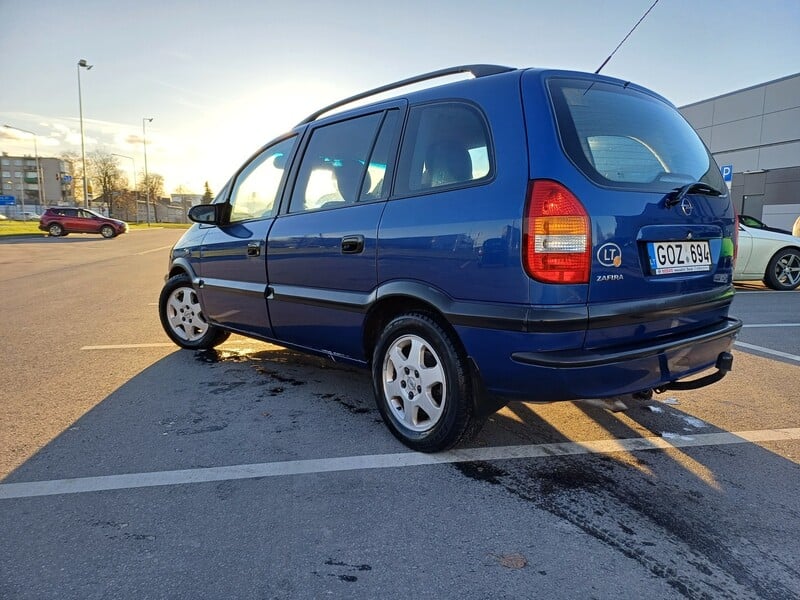 Opel Zafira A 2003 m