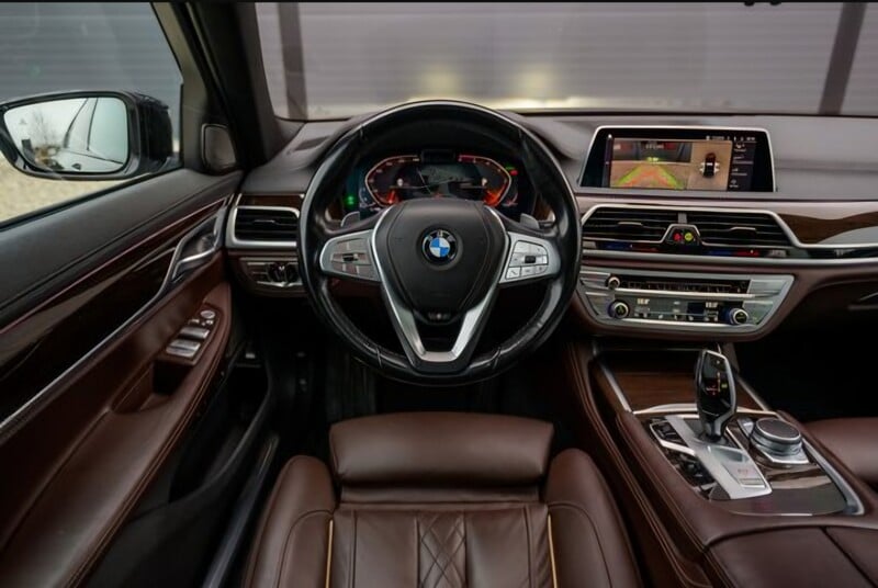 Photo 11 - Bmw 730 G11 2019 y