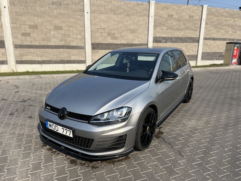 Photo 4 - Volkswagen Golf Bluemotion 2014 y