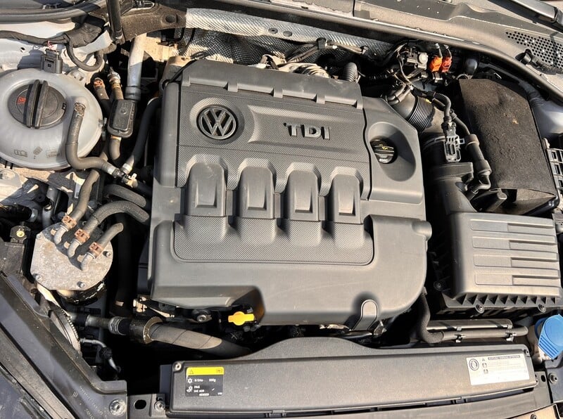 Photo 9 - Volkswagen Golf Bluemotion 2014 y