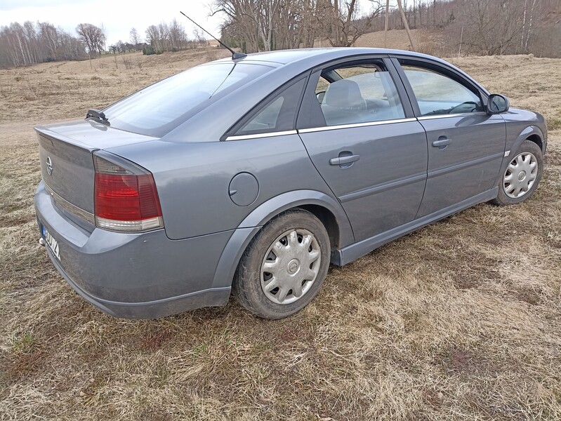 Фотография 5 - Opel Vectra 2003 г Седан