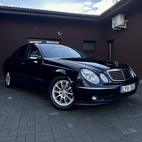 Mercedes-Benz E 320 2005 m Sedanas