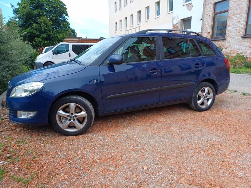 Photo 23 - Skoda Fabia 2013 y Hatchback