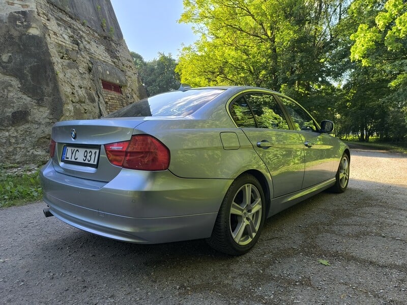 Фотография 4 - Bmw 316 2011 г Седан