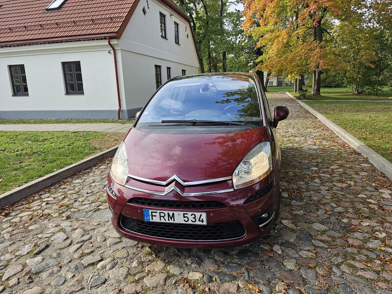 Photo 2 - Citroen C4 Picasso 2007 y Van