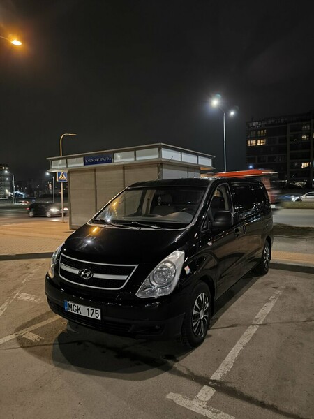 Photo 8 - Hyundai H-1 2008 y Van