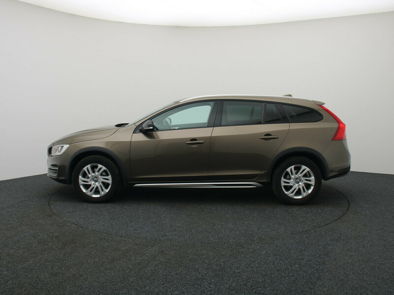 Photo 6 - Volvo cross+country 2016 y Wagon