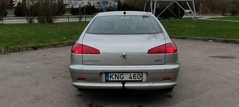 Photo 2 - Peugeot 607 2006 y Sedan