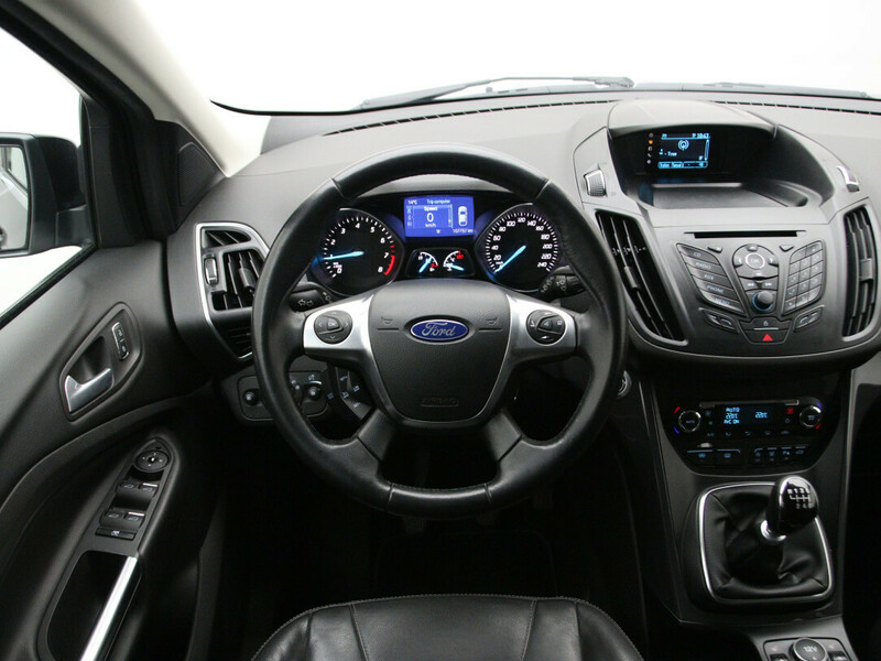 Photo 17 - Ford Kuga 2014 y Off-road / Crossover