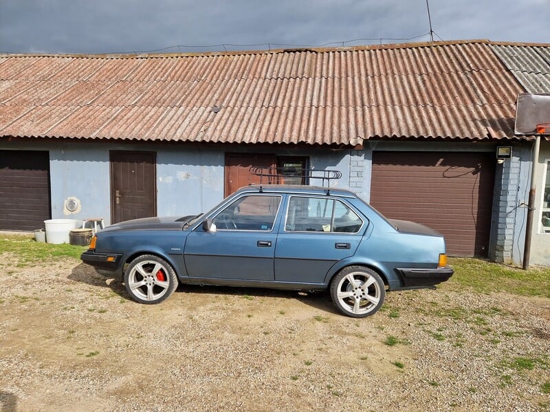 Фотография 7 - Volvo 340 1987 г Седан