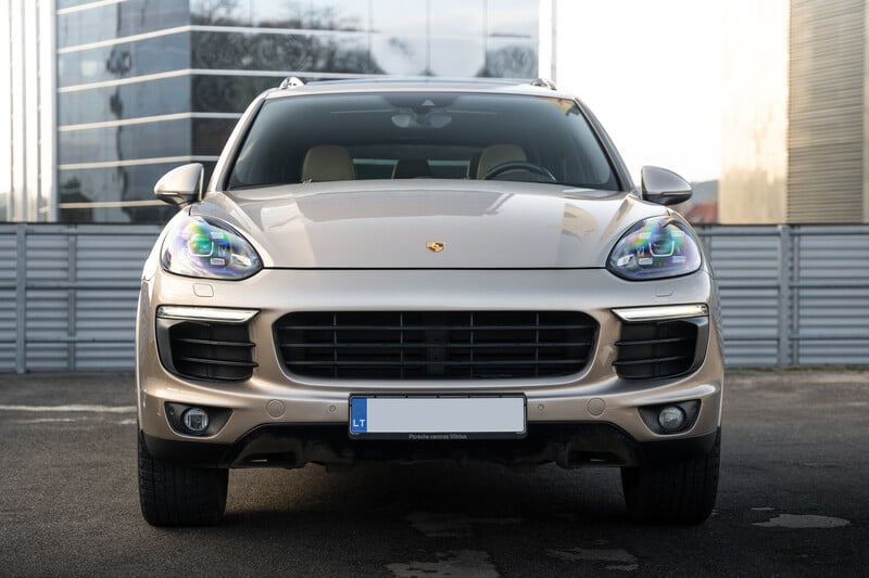 Nuotrauka 3 - Porsche Cayenne 2016 m Visureigis / Krosoveris