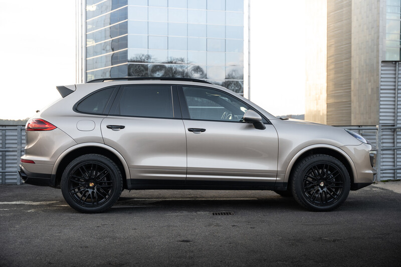 Nuotrauka 7 - Porsche Cayenne 2016 m Visureigis / Krosoveris