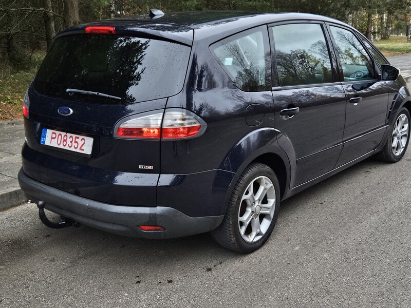 Photo 8 - Ford S-Max 2007 y Van