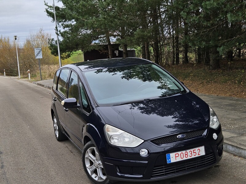 Photo 3 - Ford S-Max 2007 y Van