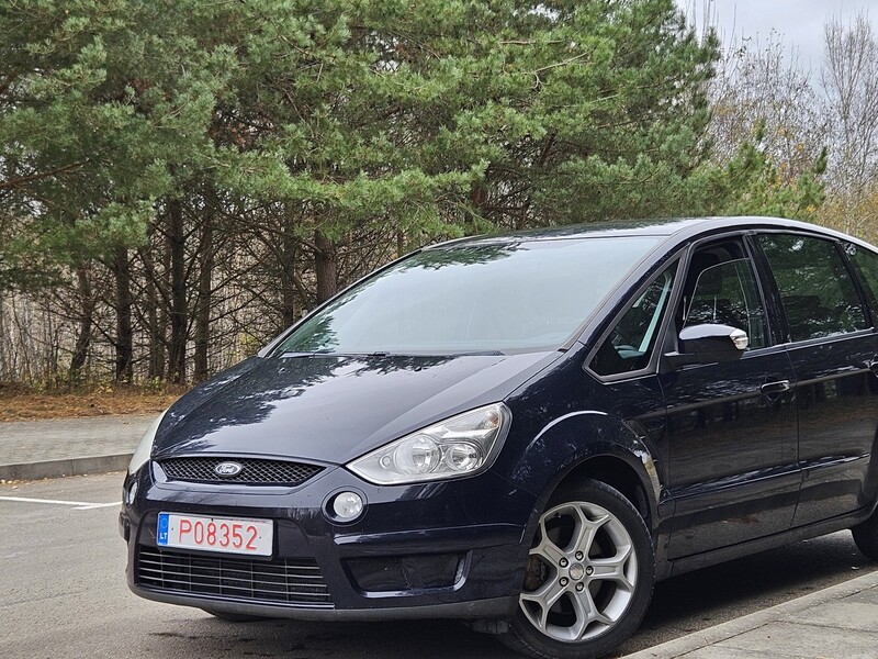 Photo 9 - Ford S-Max 2007 y Van