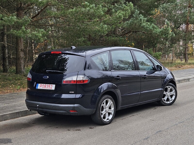 Photo 11 - Ford S-Max 2007 y Van