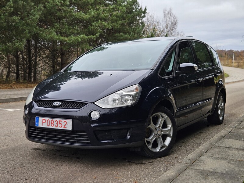 Photo 6 - Ford S-Max 2007 y Van