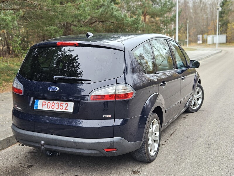 Photo 12 - Ford S-Max 2007 y Van