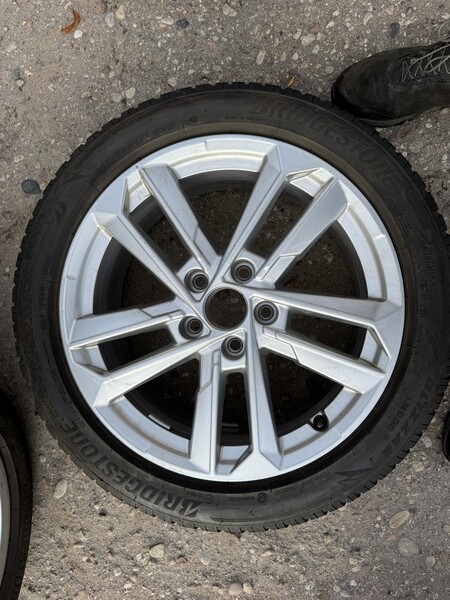 Photo 13 - Bridgestone Siunciam, 4+5mm 2022 R17 winter tyres passanger car