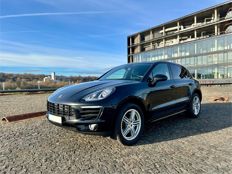 Porsche Macan I 2017 m