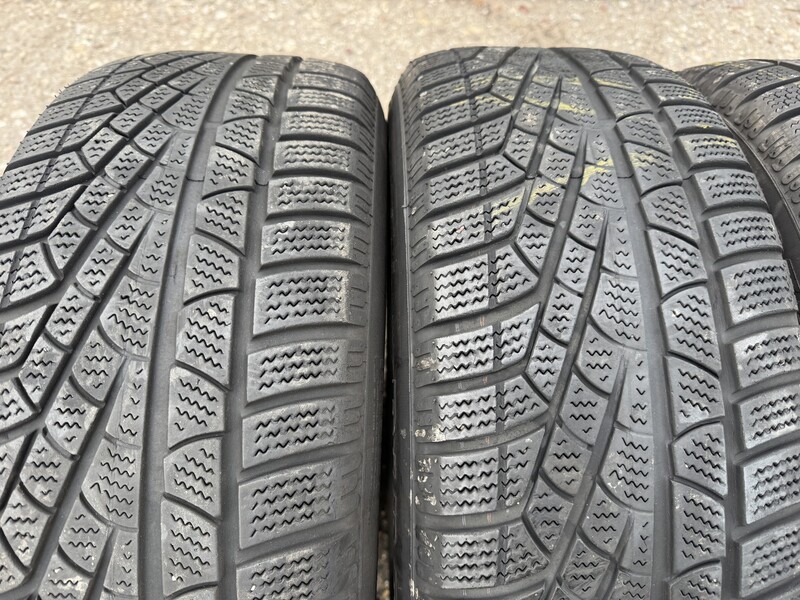 Photo 5 - Pirelli Siunciam, 6+7mm R17 winter tyres passanger car