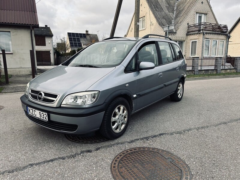 Opel Zafira 2004 y Van