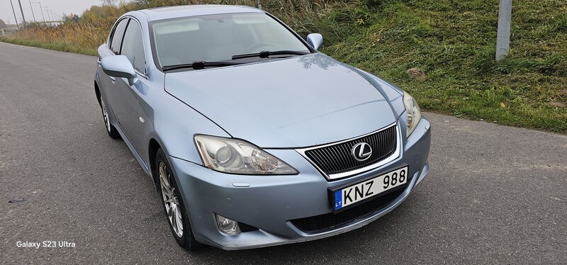 Photo 4 - Lexus IS 220 II 2008 y