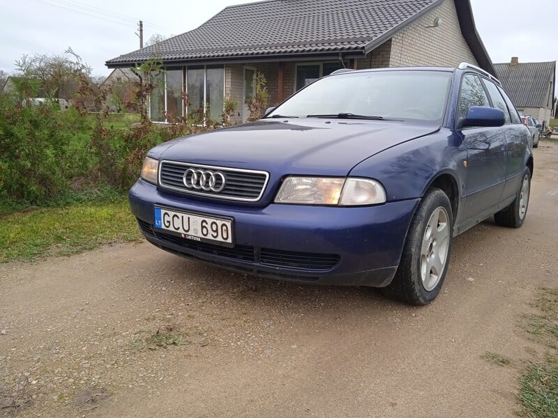 Photo 2 - Audi A4 1998 y Wagon