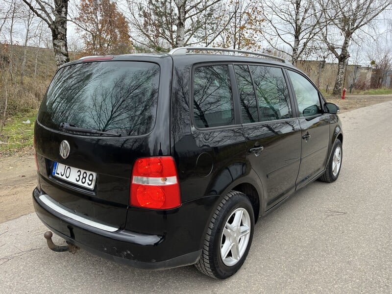 Photo 5 - Volkswagen Touran 2005 y Van