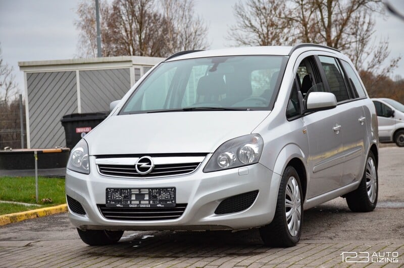 Opel Zafira 2013 m Vienatūris