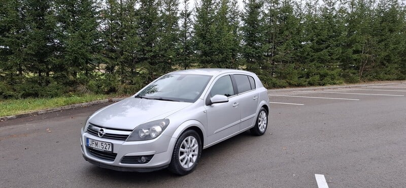 Opel Astra 2004 y Hatchback