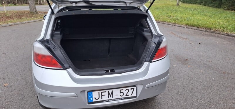 Photo 7 - Opel Astra 2004 y Hatchback