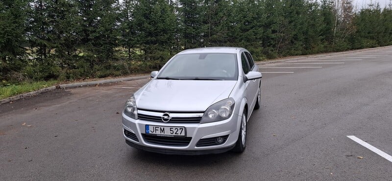 Photo 12 - Opel Astra 2004 y Hatchback