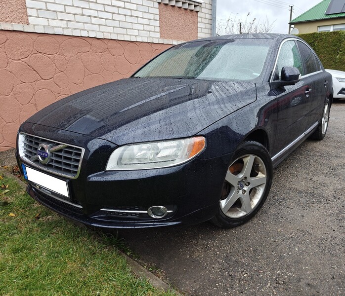 Volvo S80 II 2009 y