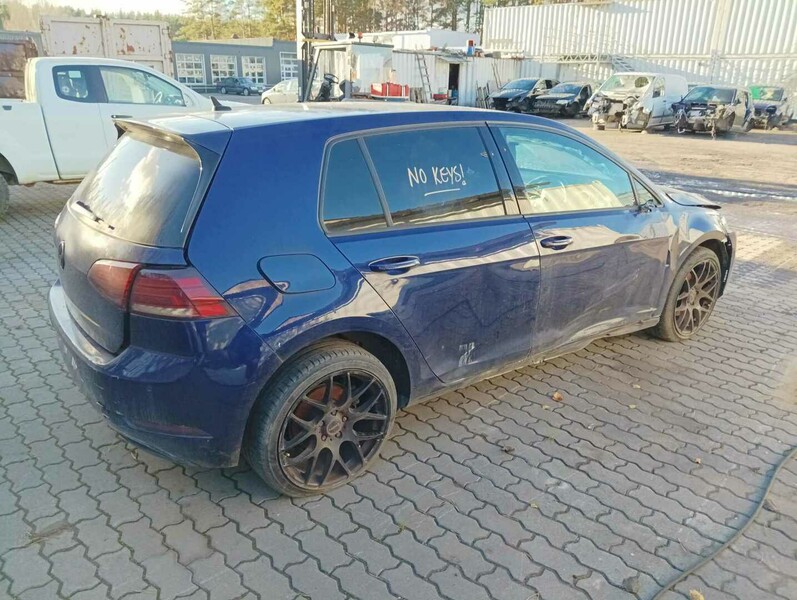 Photo 7 - Volkswagen Golf 2019 y parts