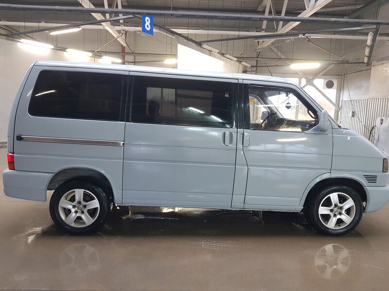 Фотография 10 - Volkswagen Transporter 1998 г Минивэн