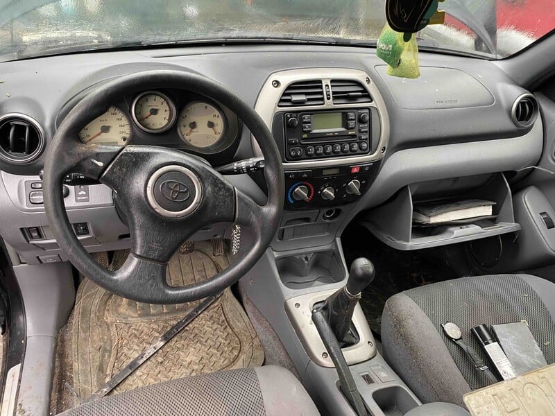 Nuotrauka 7 - Toyota RAV4 2002 m Visureigis / Krosoveris