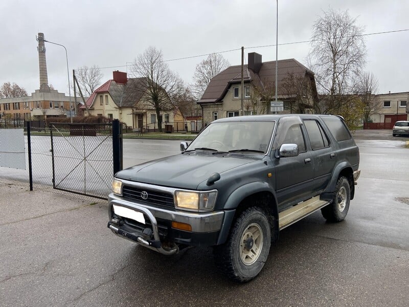 Toyota 4-Runner 1991 m Visureigis / Krosoveris