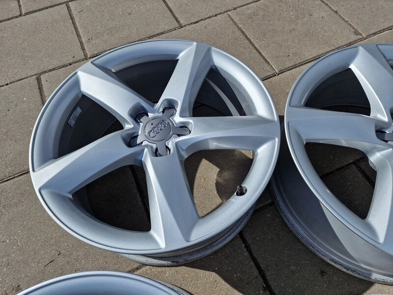 Photo 5 - Audi A6 C7, A8 D4, Q5 A8 light alloy R19 rims