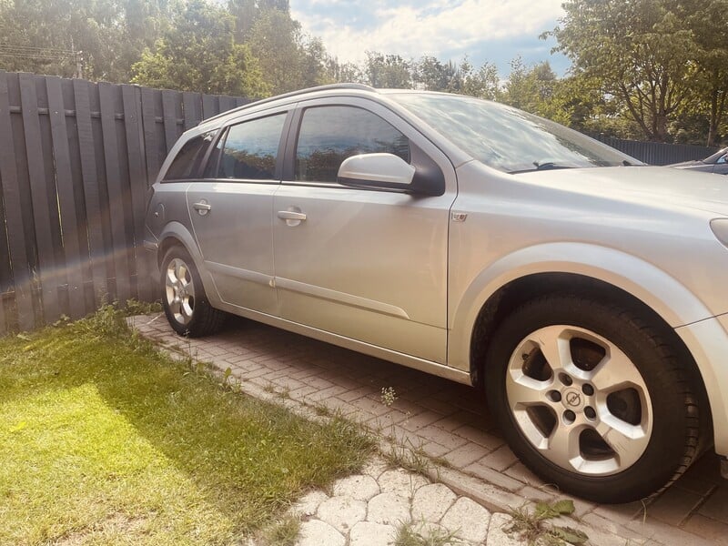 Photo 6 - Opel Astra 2005 y Wagon