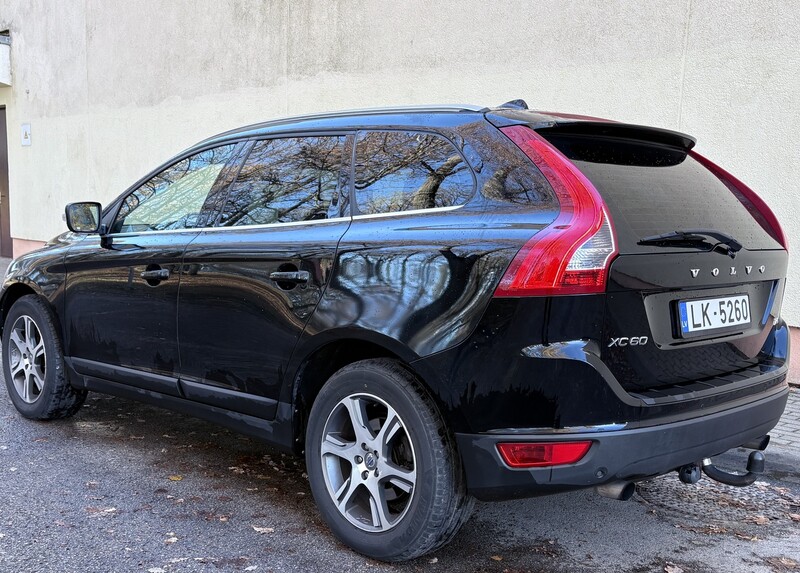 Фотография 4 - Volvo XC60 2011 г Внедорожник / Кроссовер