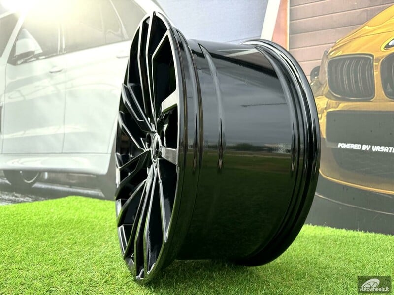 Photo 5 - Autowheels Audi 5 Segment Spoke Evo Style light alloy R22 rims