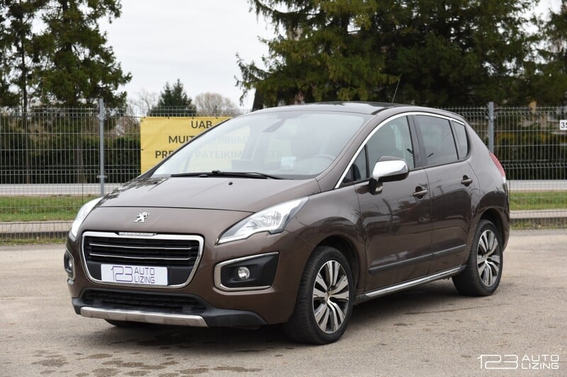 Peugeot 3008 2013 y Off-road / Crossover